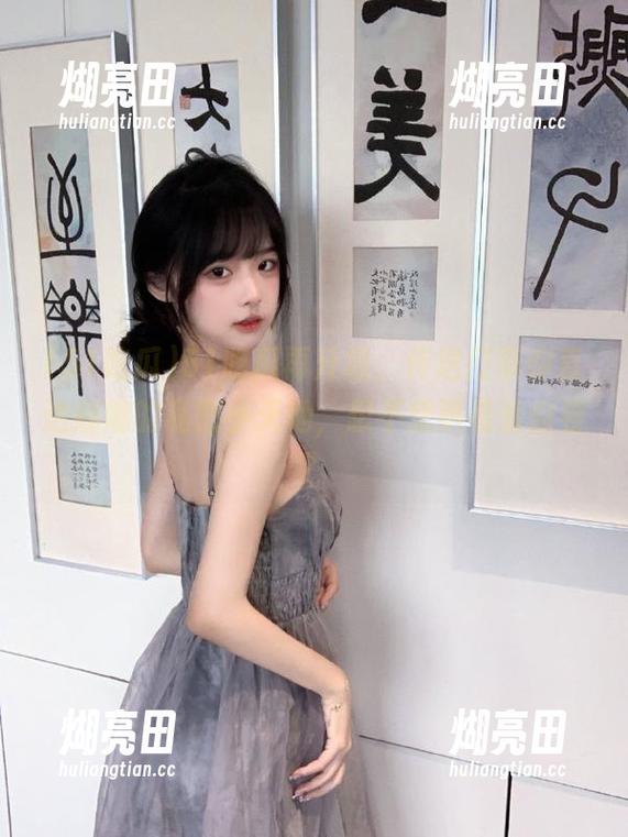51吃瓜 51吃瓜再升级,传送门带你直达娜娜的私密小天地,想不想趴着偷偷看?
