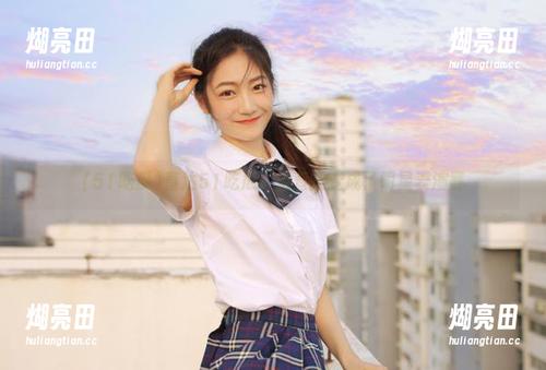 51吃瓜 直达51吃瓜:当直播变成了明星表演赛