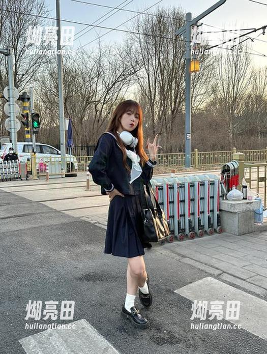 51黑料网 别问,为啥51黑料网苹果版总有人躲着看,着实有“门道”!