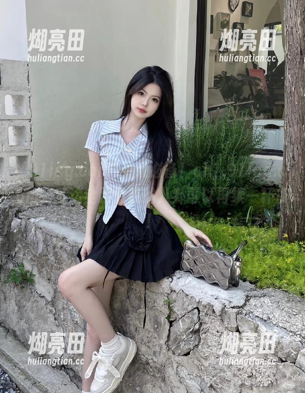 看戏必备！cn1.91icg.com，直达全网最热的八卦可以再续一杯茶！