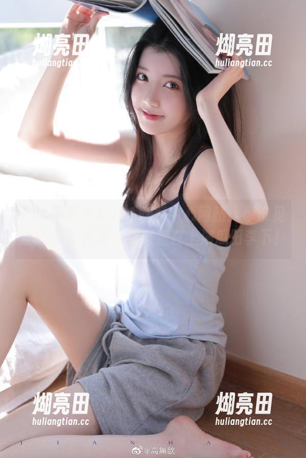 91吃瓜中心网站：你没见过的KTV风波，简直是在上演瓜田李下！