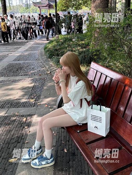 91吃瓜网：今日吃瓜后，从回家的路上开始反思人生