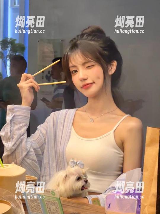 每次经过hlw.bet的入口，都让我觉得有些不怀好意，又忍不住探个究竟！