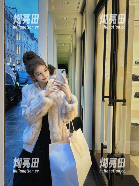 讨论分享hlw.bet里的逗趣桥段，是有多万年没有听到过的！