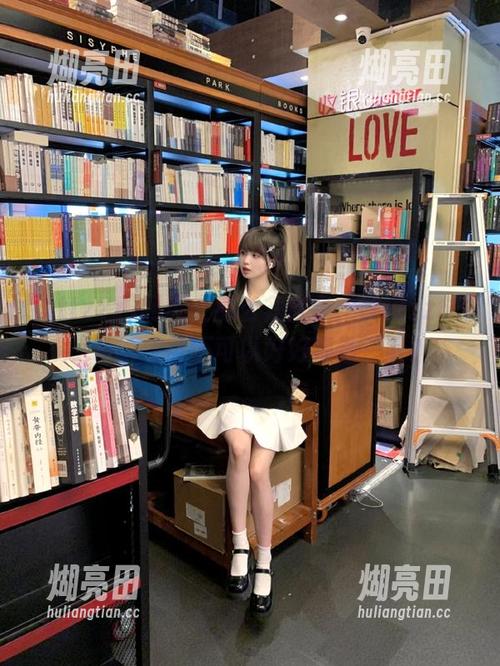 网页上那么多信息，tttzzz668.su.7.2可不可以好好筛选一下？