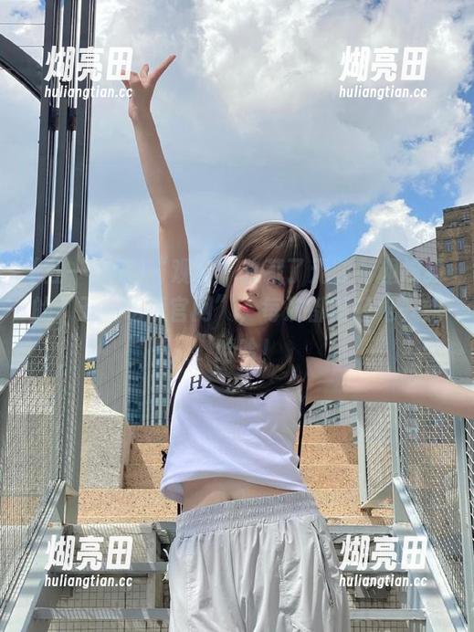 五一吃瓜 “观看”收藏了无数有趣视频的“五一吃瓜官网”,每次都是轻松一刻,哈哈!