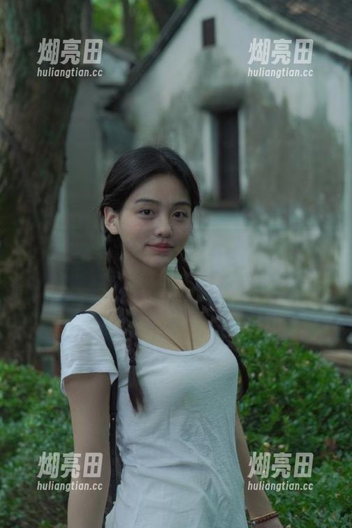 别眨眼，五一吃瓜官网地址就在眼前，蠢蠢欲动了？