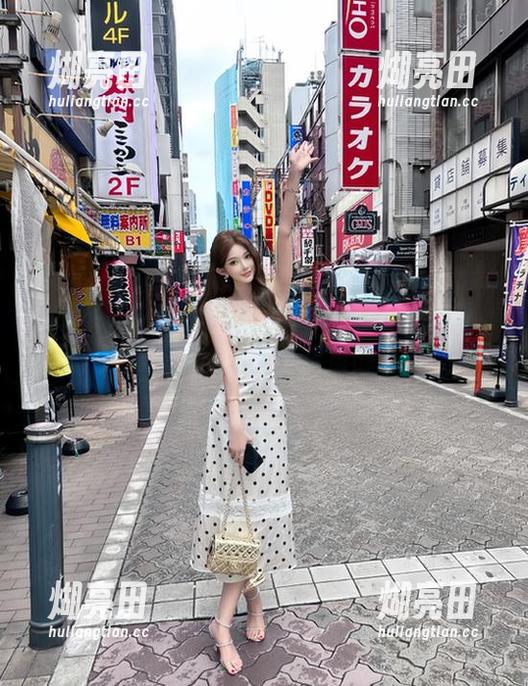 吃瓜91中心 在“吃瓜91中心”选择观看,简直犹如进入平行宇宙的八卦!