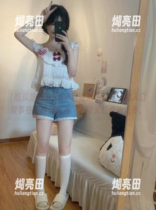 一发不可收拾，网红们的入口故事在“吃瓜爆料”上肆无忌惮地流传。