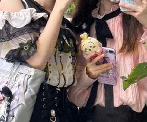 网红导航加持，吃瓜爆料让你不再错过热点！