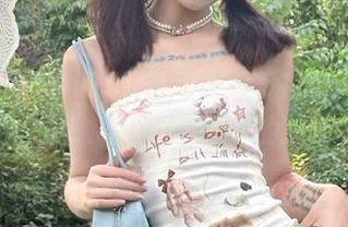 当iOS遇上www.51cg.fun吃瓜网，瓜味甚至盖过了我的追剧生活