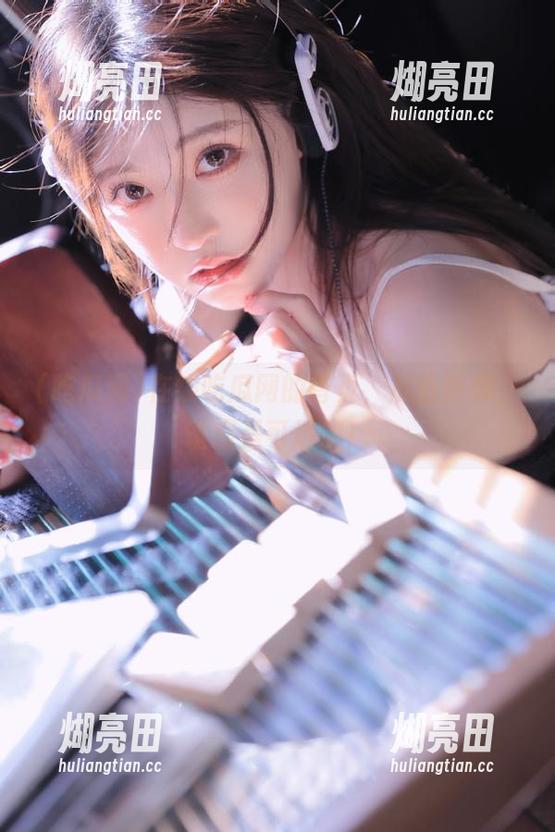 吃瓜网 在线吃瓜网的首页,瓜香扑鼻,诱惑是可切的!