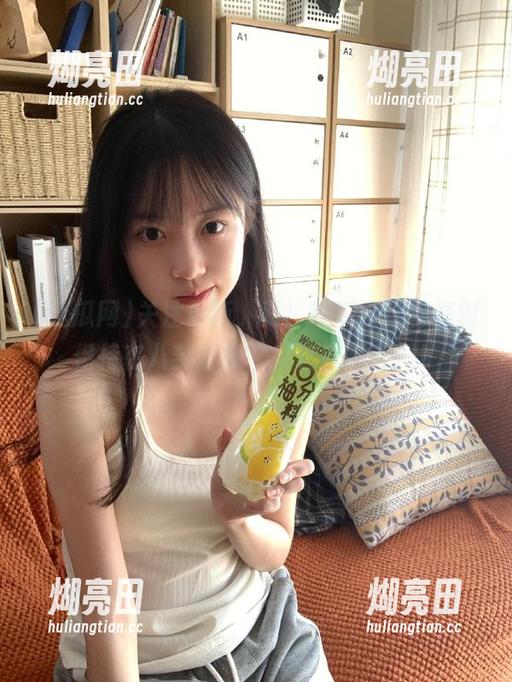 关注更新，对！吃瓜网让你随时保持在八卦前线，来这里总有料！