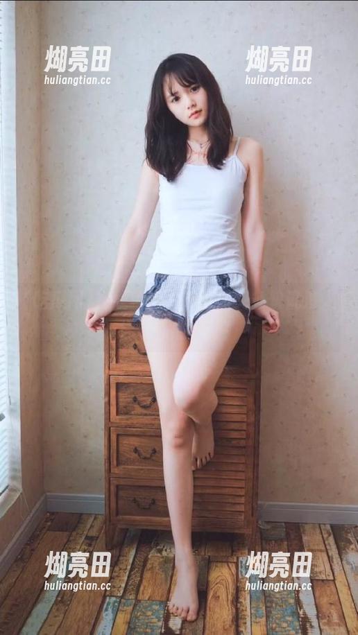 在线蹲点，吃瓜网头条快讯没人告诉你的八卦！