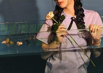 吃瓜网址最新灵异事件传送门，胆小勿入哦