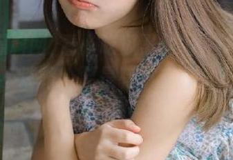 看“吃瓜黑料网”的今晚直播，永不迷路，要是有不知道的事情可以随时补课！