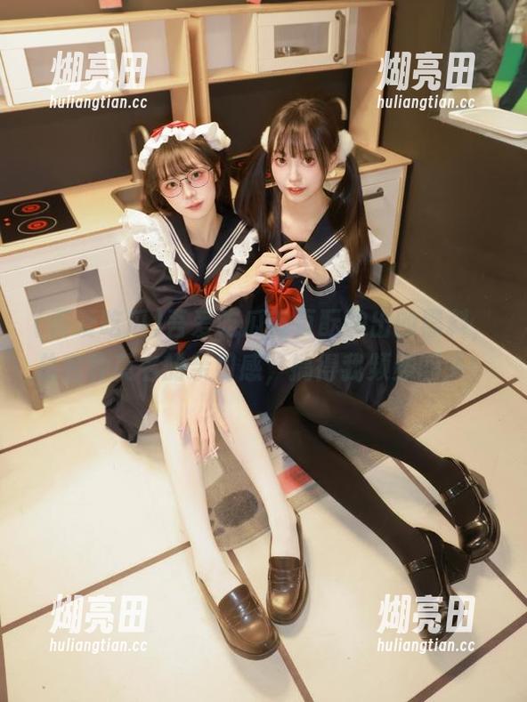 吾爱吃瓜首页酝酿出的黑料，总有种莫名的亲切感，搞得我频频回头！