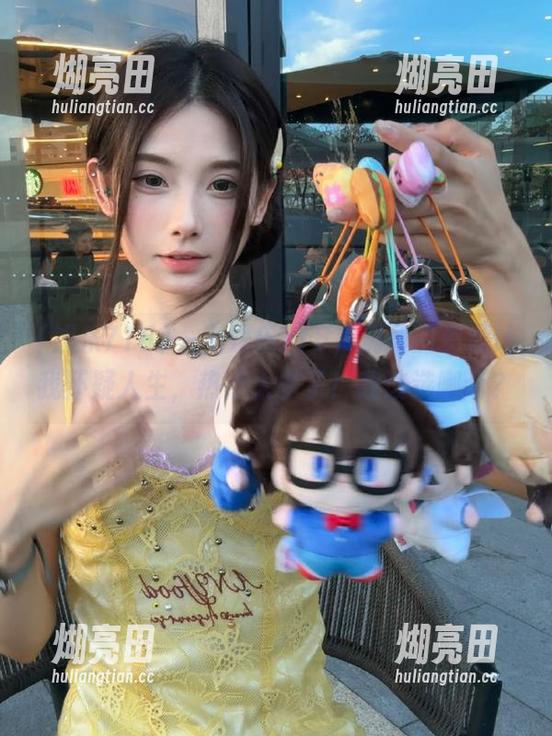 娱乐718 一上娱乐718,满屏的资源让我怀疑人生,热点太多了!我该选哪个?