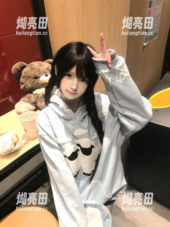 网曝吃瓜网站，你永远猜不到下一个奇葩是哪个明星登场