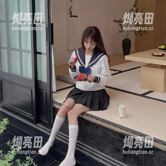 别耽误了，快登录“黑哥扒料”，瓜又熟了，开心卖啦！