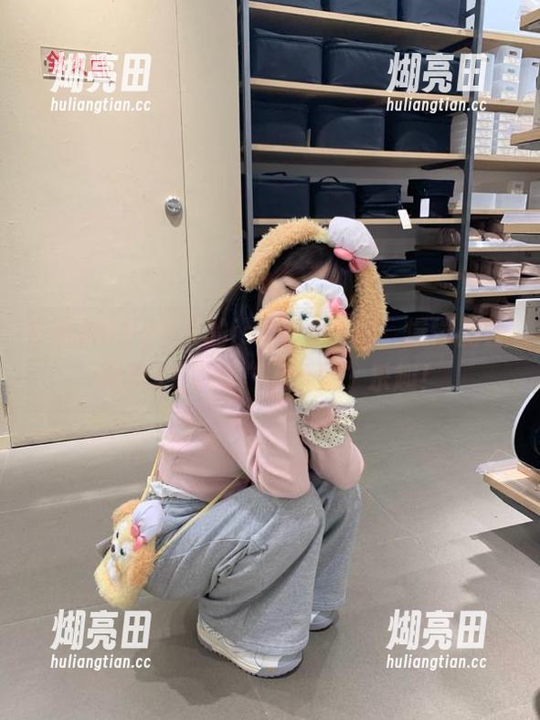 今天的ios酒足饭饱，慢慢品尝黑料91中的“黑丝瓜”乐趣！