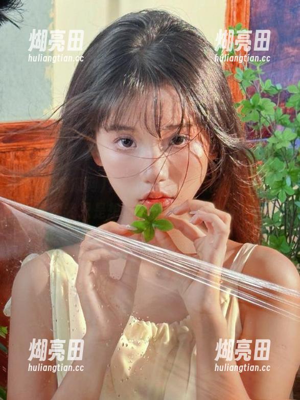 黑料吃瓜网 开启“黑料吃瓜网”app,其实我只是想偷个在线歇息的时刻!