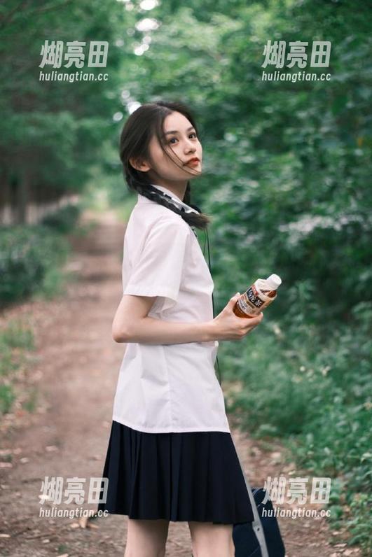 肚子饿了，黑料吃瓜网下载后能不能顺便点个外卖？