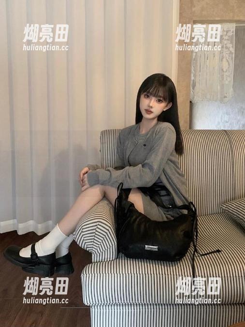 黑料正能量 安卓天天奔波,记得给你的手机安个“黑料正能量官网”!八卦更好消化!
