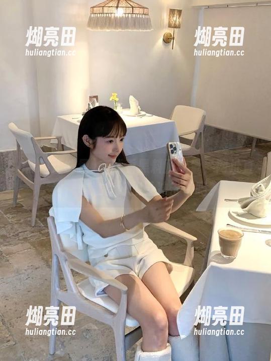 在线看黑料正能量，网址直达，你准备好接受冲击了吗？