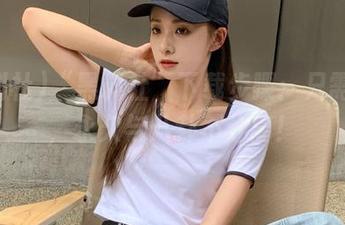 “黑料社”下载步骤：只需一键，永久与八卦不分离！
