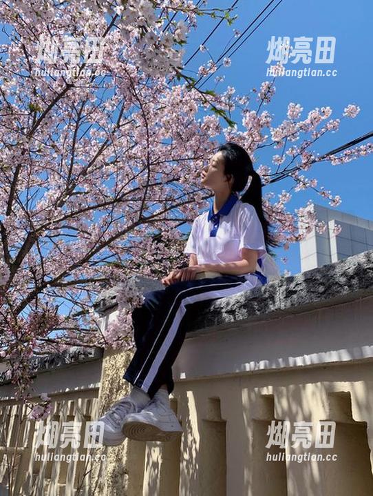 www.黑料社，永久停留在八卦的风口浪尖上，瓜友们玩得潇洒！