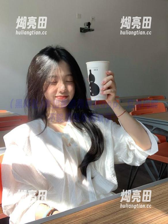 拿出你的黑料社app，兑换码能不能赐我奇闻轶事？