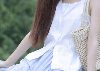 视频里的人真是戏精，无意间竟把“51黑料社”变成了大舞台？