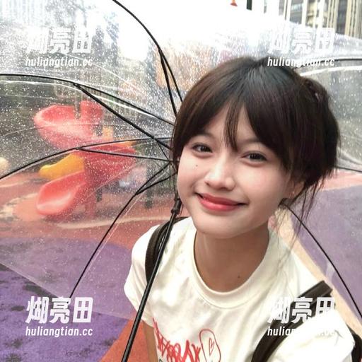 “黑料门不打烊”网页上的今日黑料，像一阵风吹过，却不太敢深究～